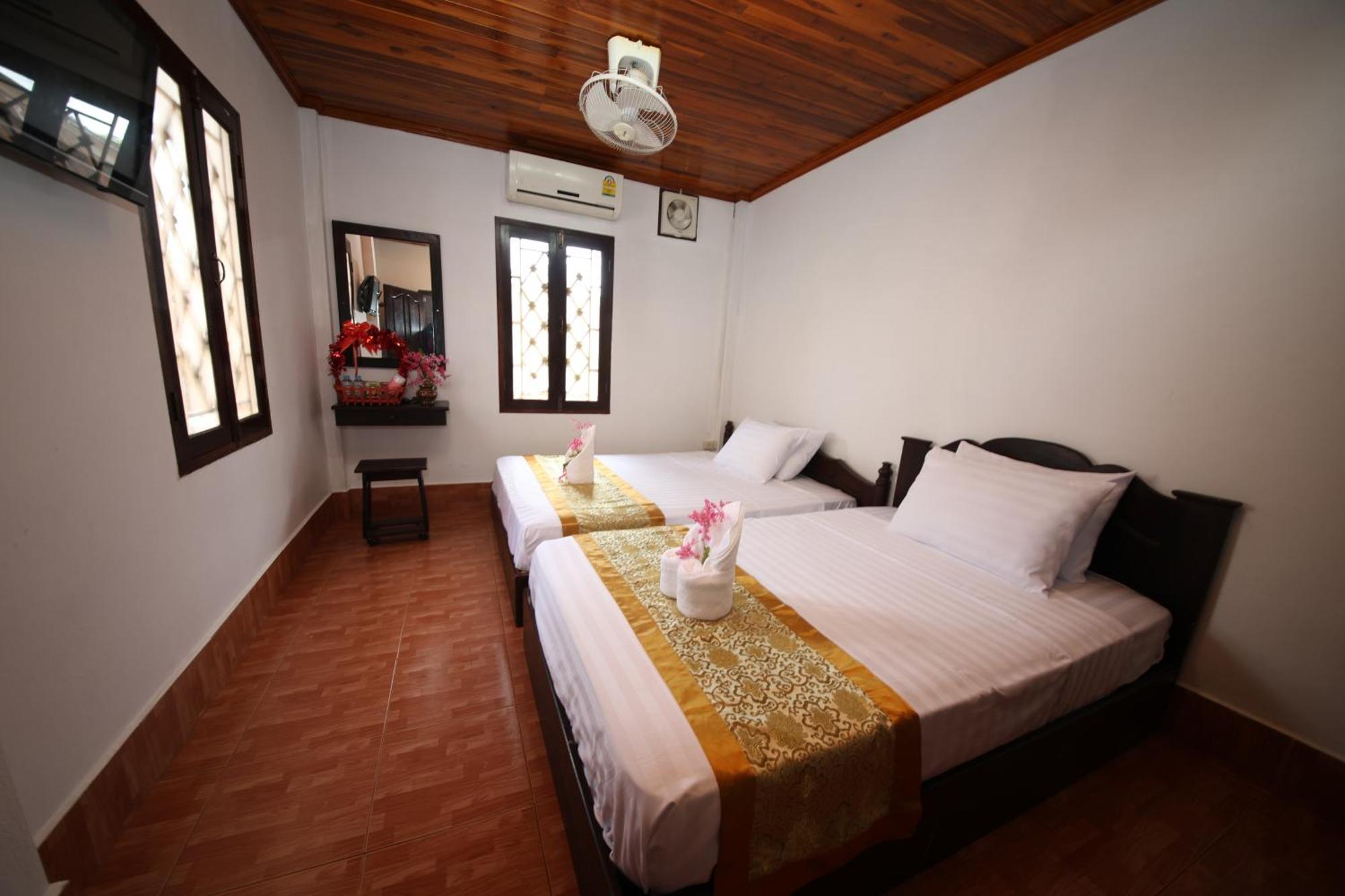 Nirasim Villa Luang Prabang Bagian luar foto